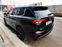 ميتسوبيشي اوتلاندر